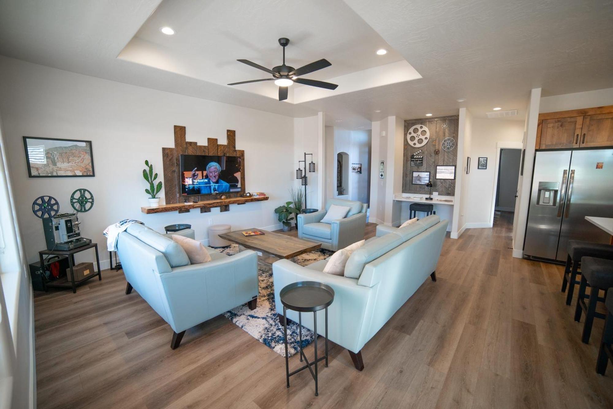 Hollywood Hangout - New West Properties Kanab Exteriér fotografie