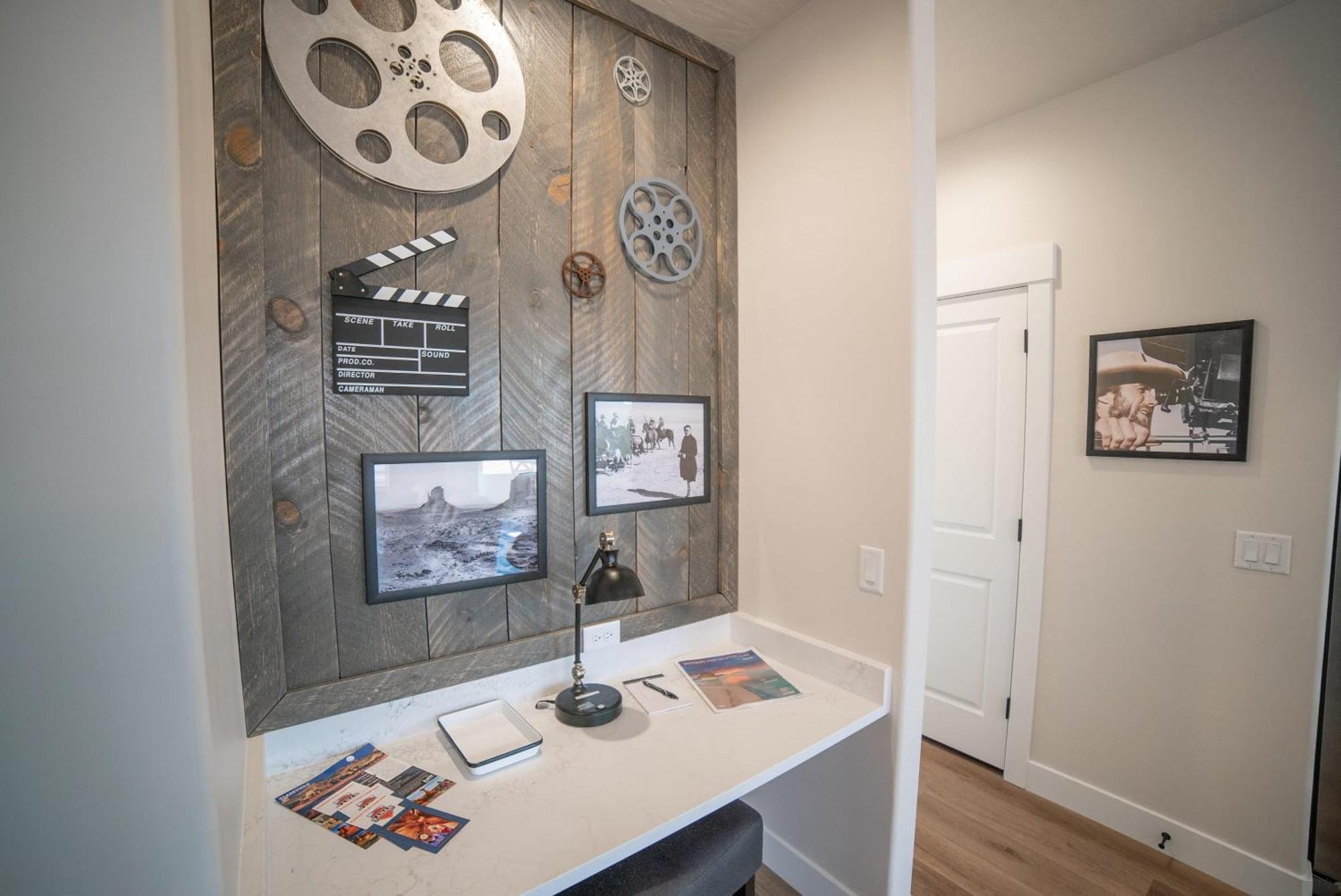 Hollywood Hangout - New West Properties Kanab Exteriér fotografie