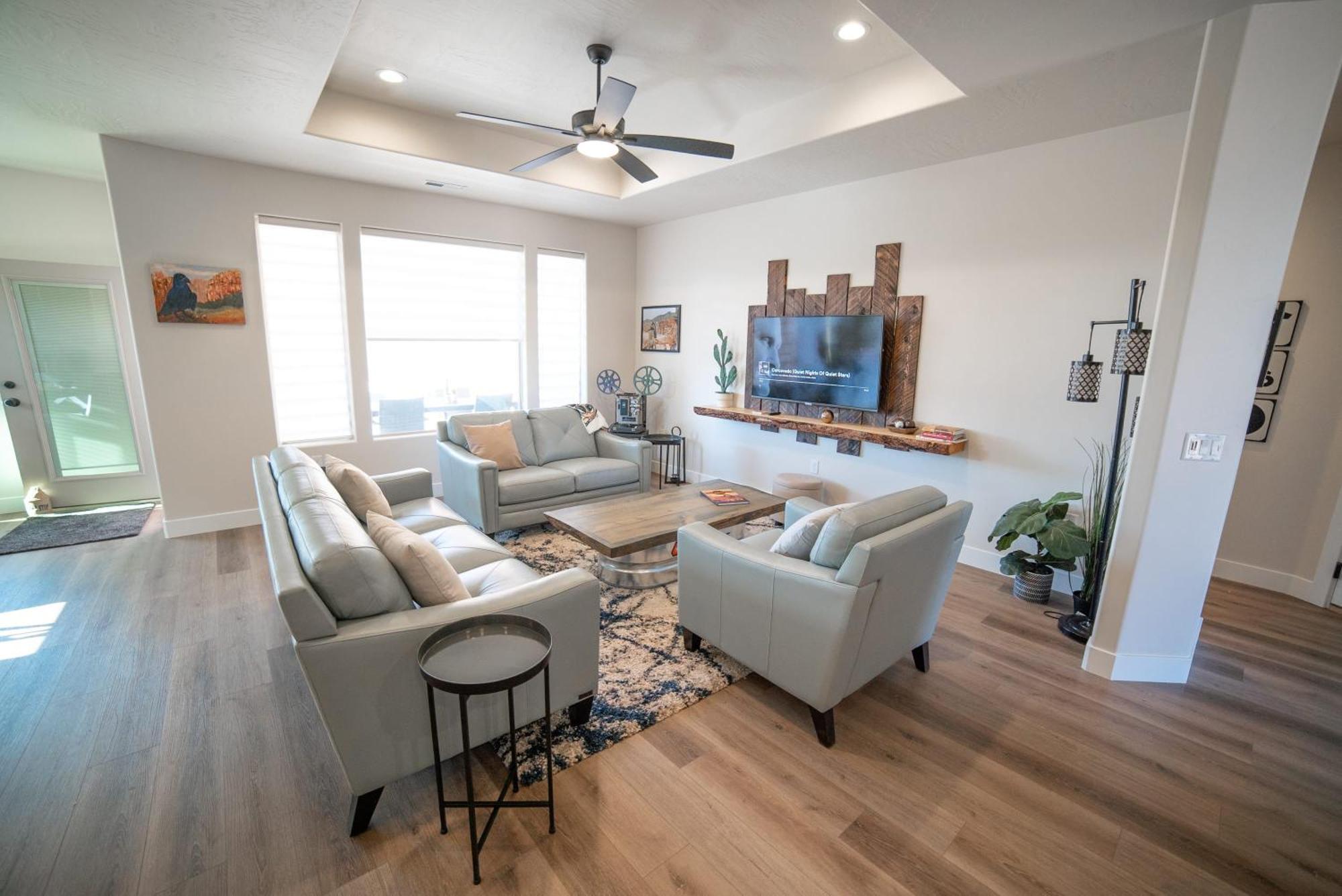 Hollywood Hangout - New West Properties Kanab Exteriér fotografie